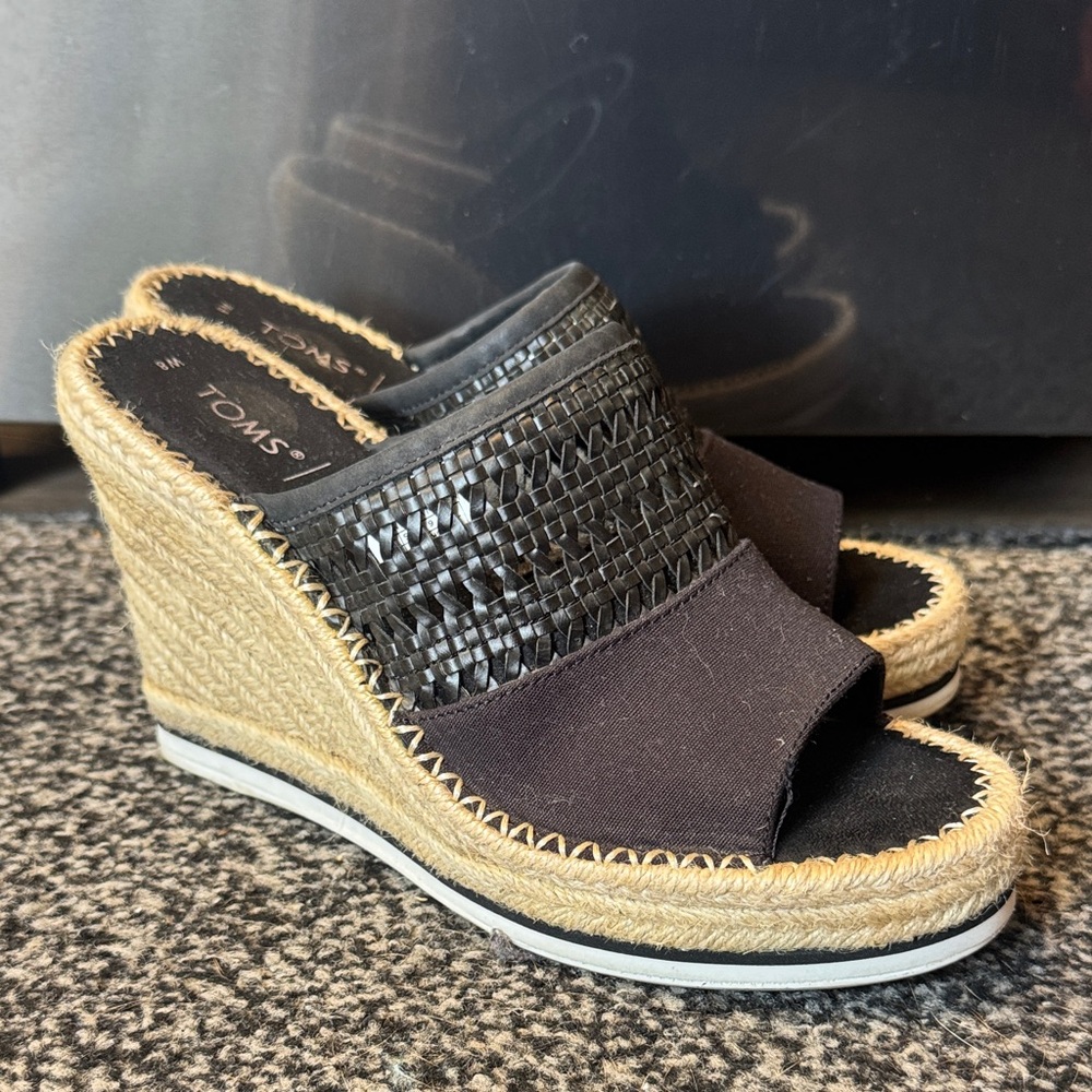 TOMS Black and Tan Wedge Sandals